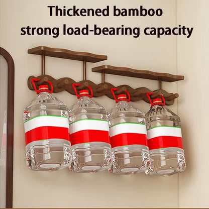 הכירו את מתלה הקיר המושלם לאזור הכניסה: שילוב של עיצוב חכם ומדף פונקציונלי שדואג לשמור על הבית מסודר ומאורגן. אידיאלי לתליית מעילים, צעיפים, תיקים ומפתחות – הכל במקום אחד.