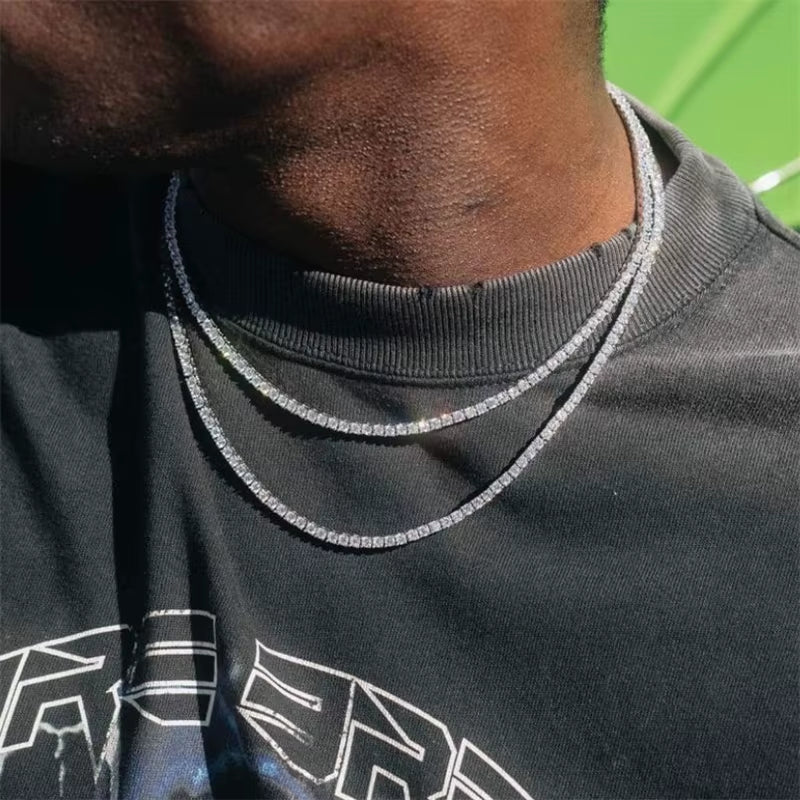 צמיד ושרשרת טניס משובצים 3 מ"מ – עיצוב יוקרתי ומודרני בהשראת היפ-הופ, מושלם לגברים המחפשים סטייל אלגנטי ומרשים.